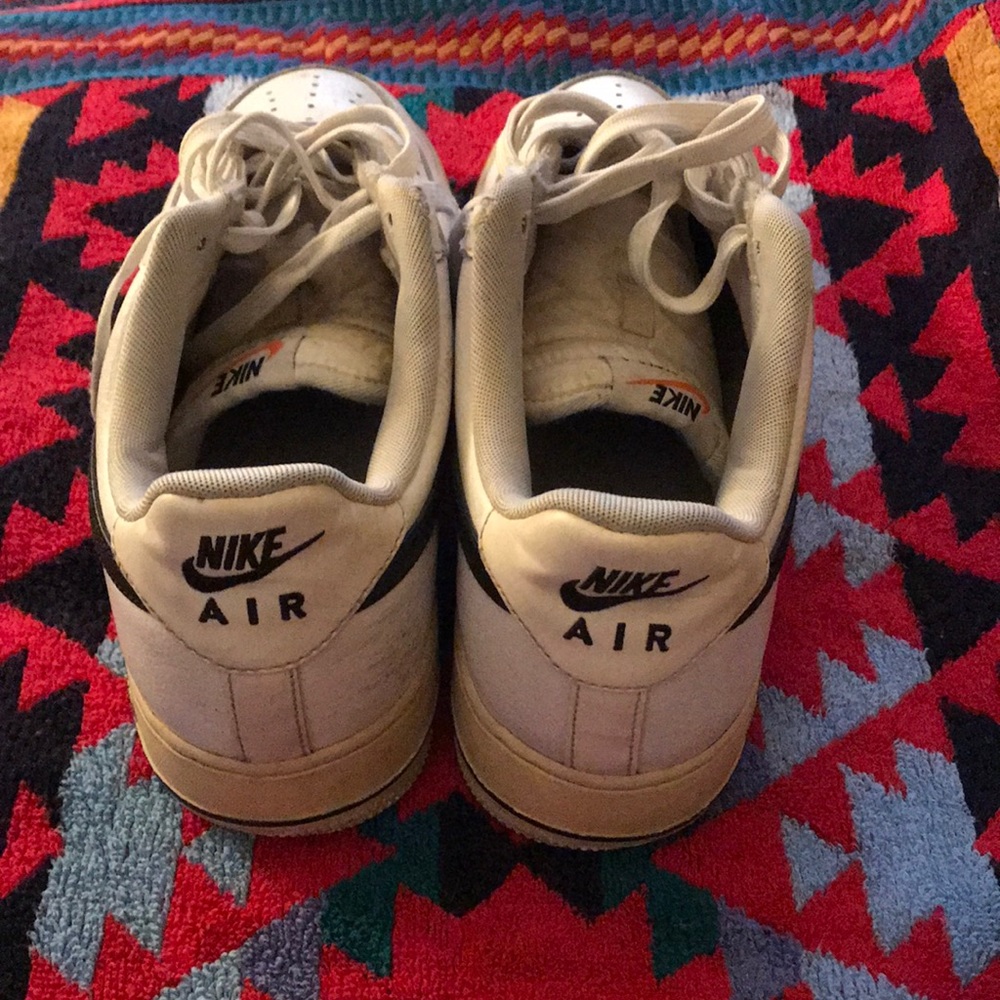Shoes - Picture 3 of 3